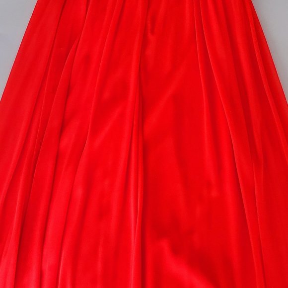 CITY TRIANGLES Sequined Gown Racer Back Sweetheart Neckline Pleats Layered Skirt - Picture 7 of 10